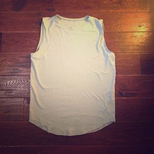 Lululemon muscle tank